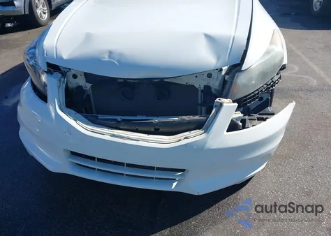 2011 Honda Accord 2.4 Se from USA, damaged, VIN 1HGCP2F63BA046243